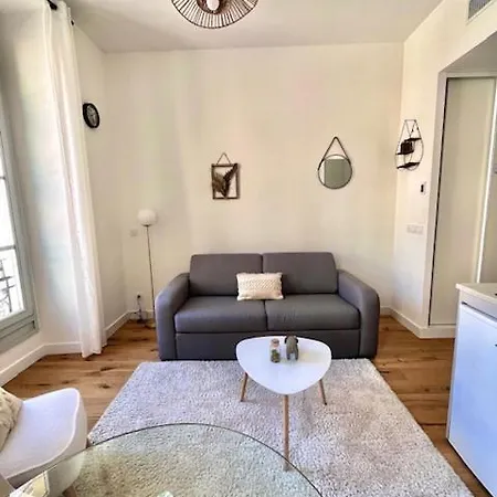 Moderne, Centre