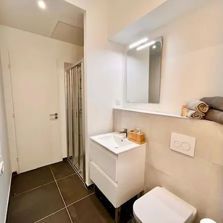 Moderne, Centre * Nizza